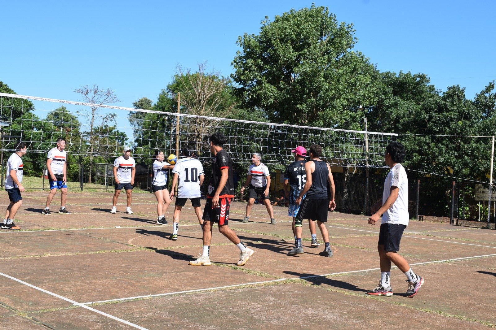 Pueblo Salto tuvo un domingo a pleno deporte imagen-6