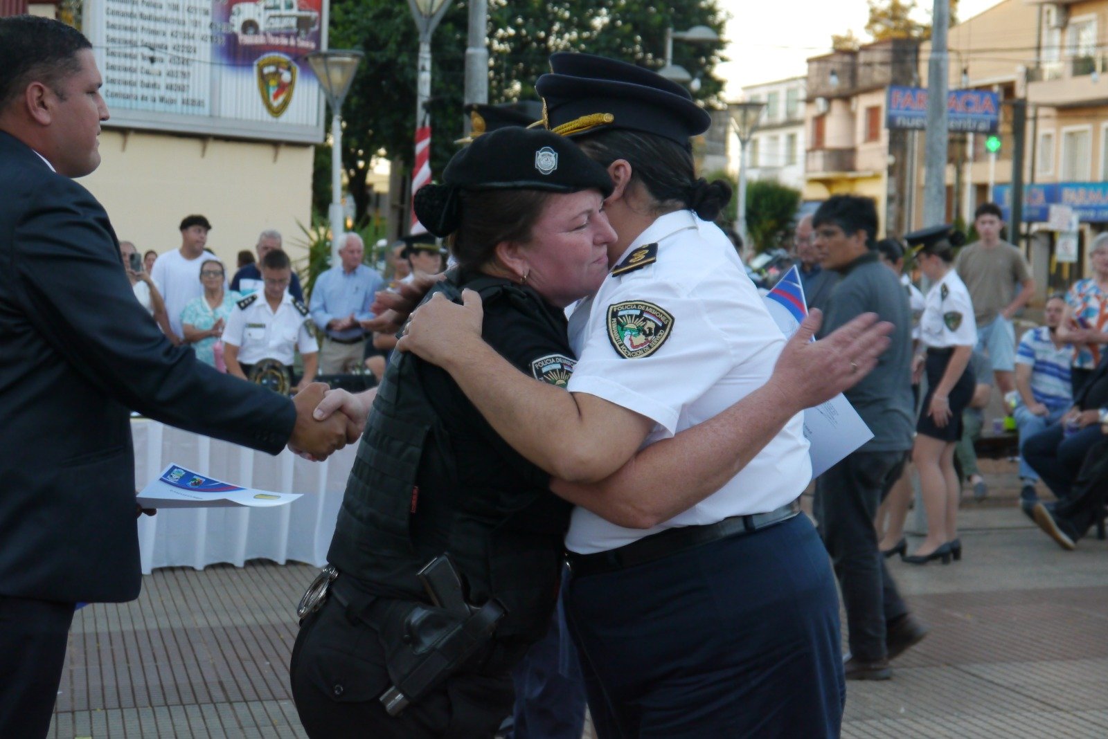 En la Unidad Regional II de Oberá fueron ascendidos 124 policías imagen-5