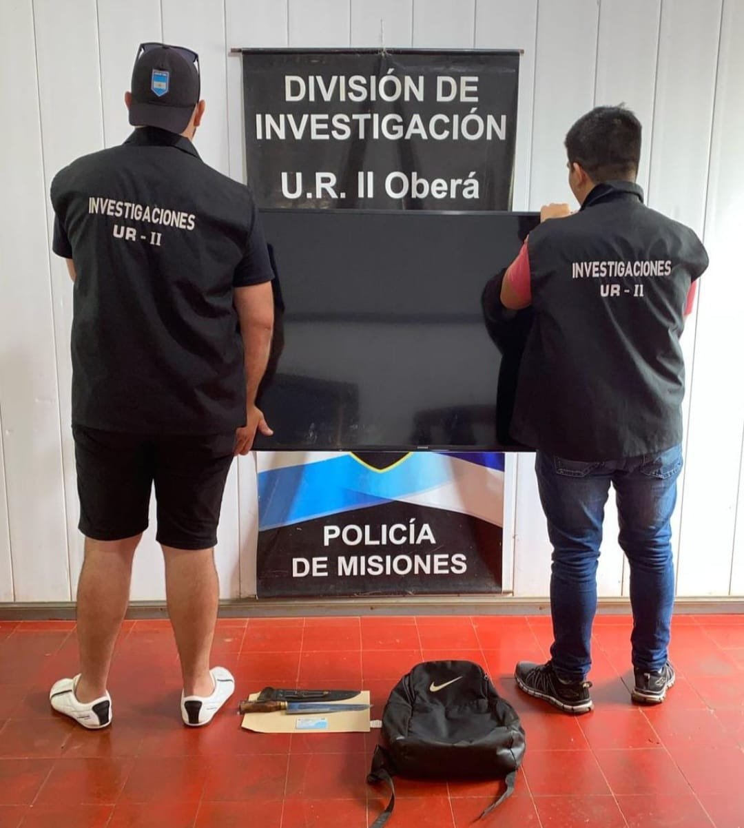 En allanamiento domiciliario de la banda de robacoches de la zona centro, se recuperaron objetos robados imagen-6