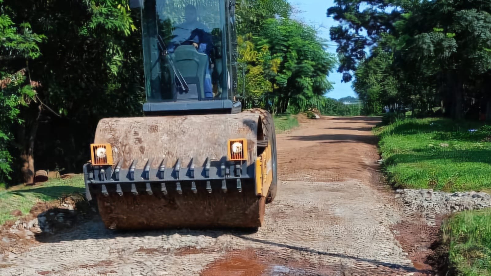 Obras Públicas: Avanzan los mantenimientos de calles de barrio Günther imagen-10