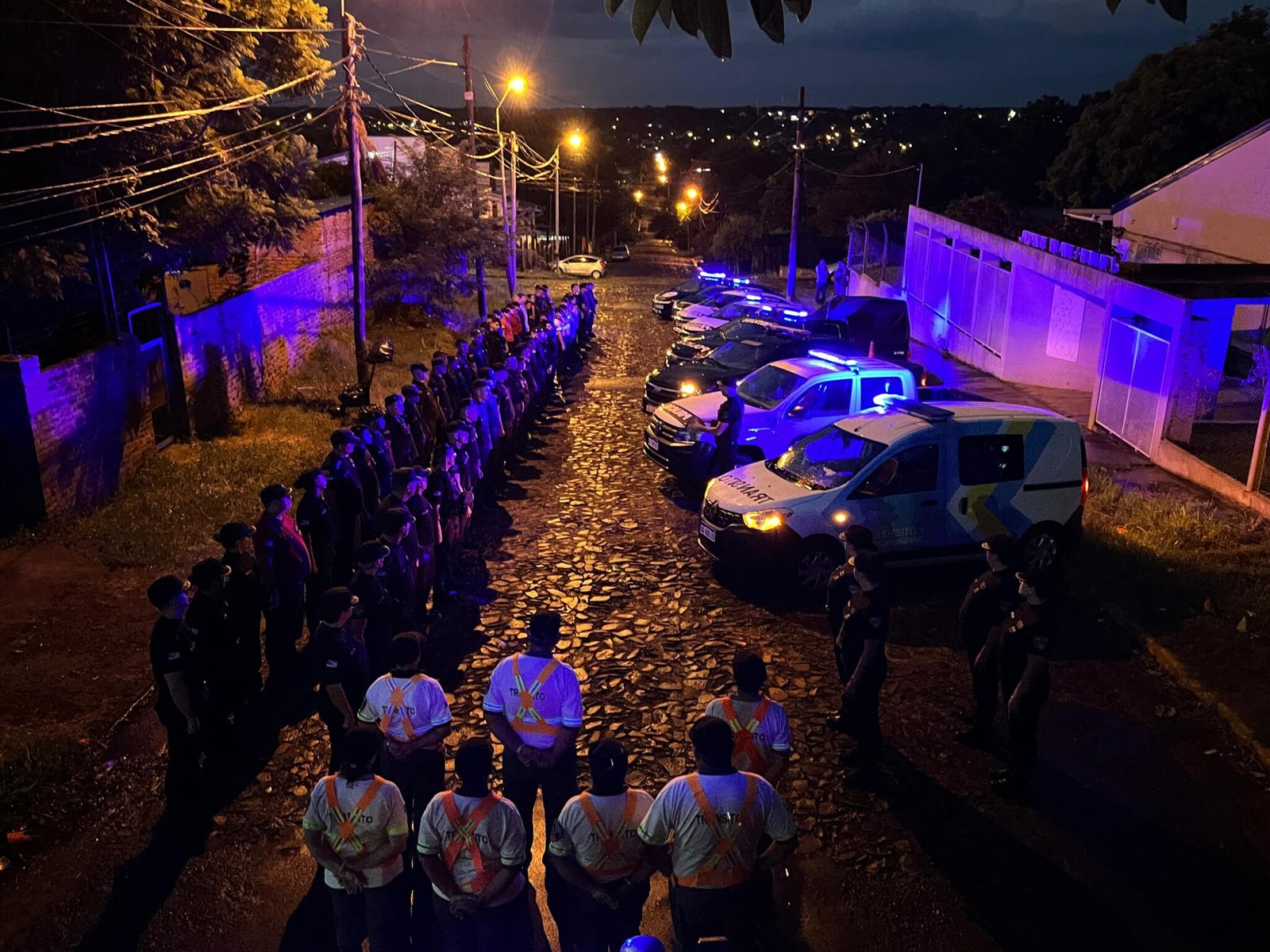 Más patrullajes y tecnología en los Operativos barriales refuerzan la prevención en Misiones imagen-7
