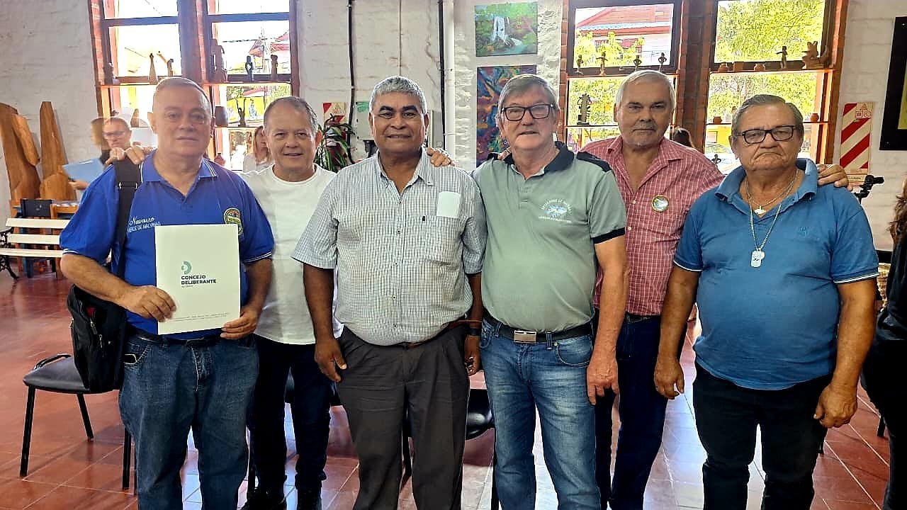 Amplio respaldo institucional al reconocimiento de héroes de Malvinas en Oberá imagen-6