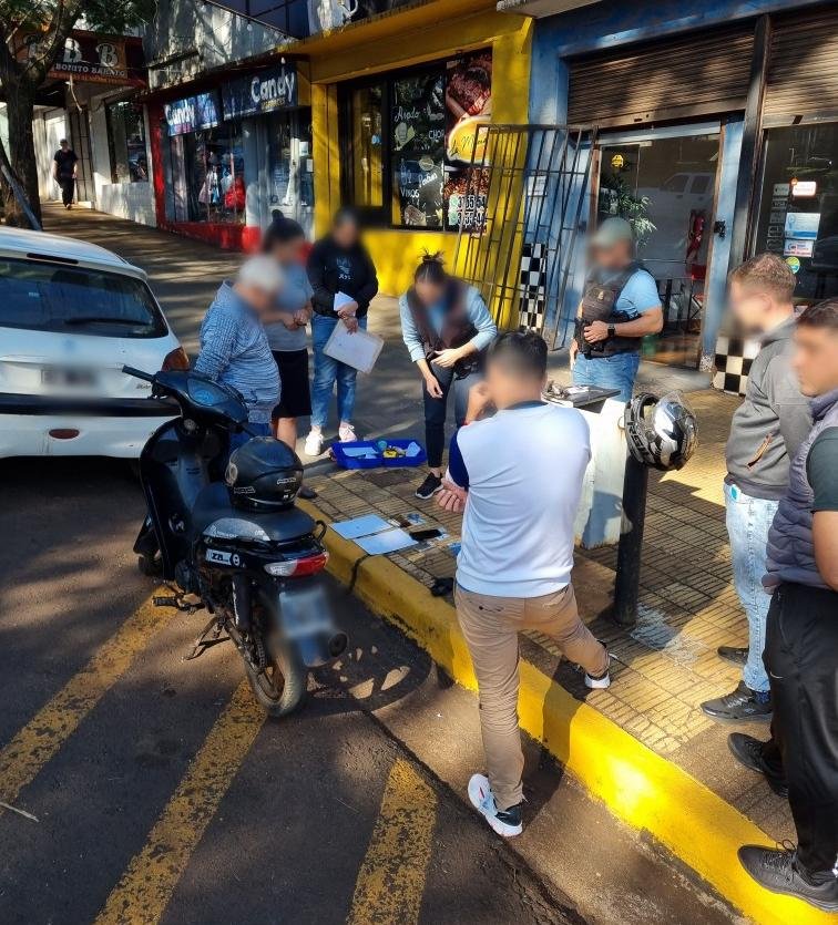 Detectaron un “pasamanos” de cocaína y detuvieron a un motodealer en Oberá imagen-6