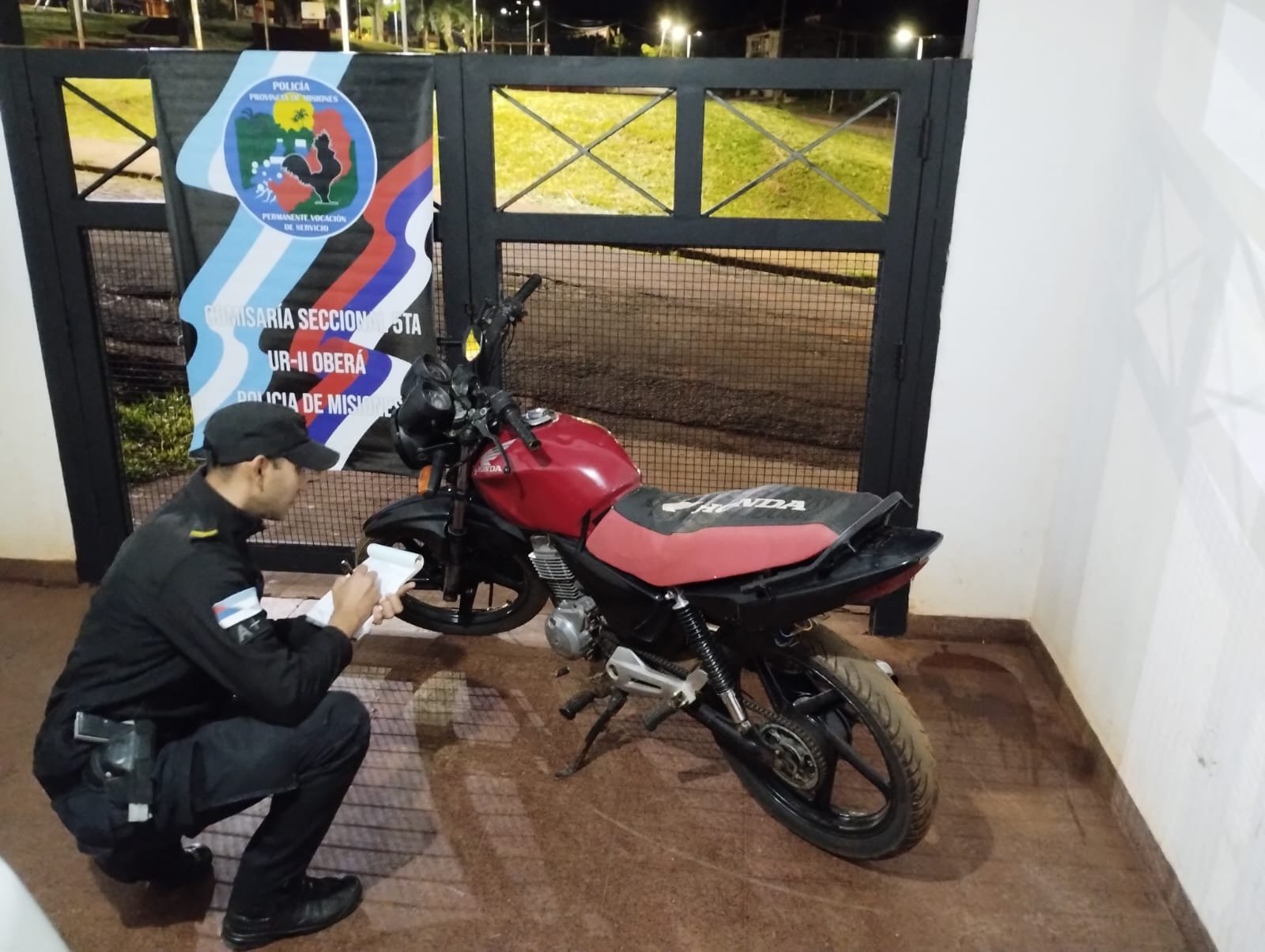 Retuvieron la moto a un adolescente por maniobras peligrosas, ruidos molestos y falta de documentación imagen-5