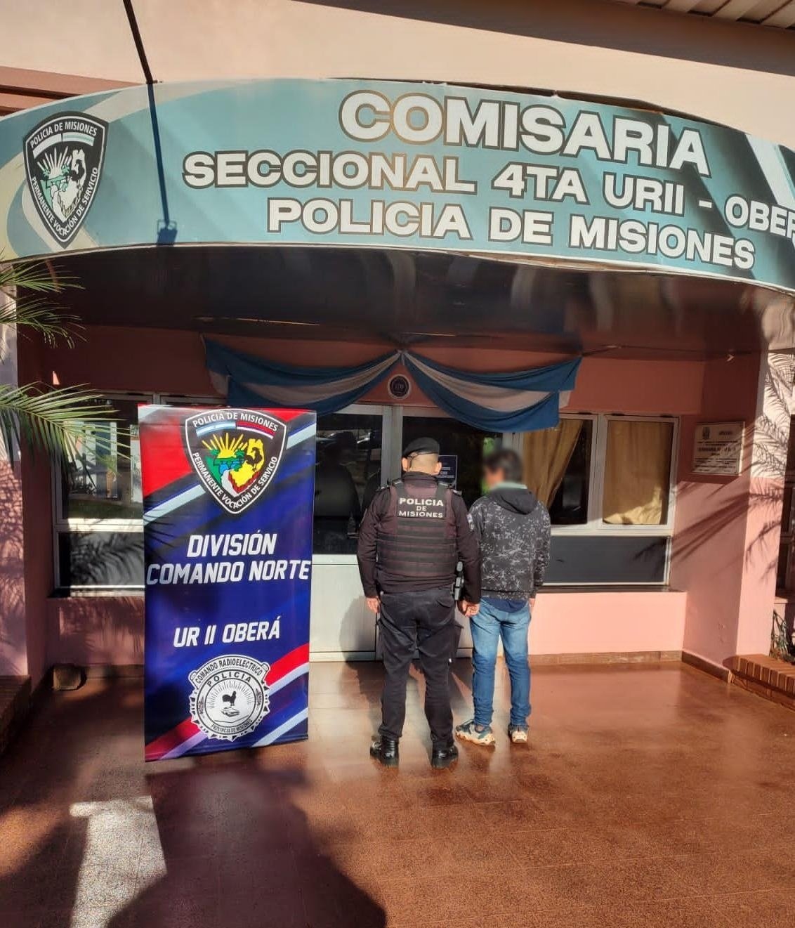 Cayó presunto «mechero» acusado de robar prendas de vestir en un comercio obereño 7 Cayó presunto «mechero» acusado de robar prendas de vestir en un comercio obereño imagen-6