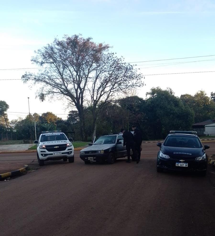 Establecieron que la banda detenida por el robo a un supermercado chino había sustraído un auto en Campo Grande imagen-6