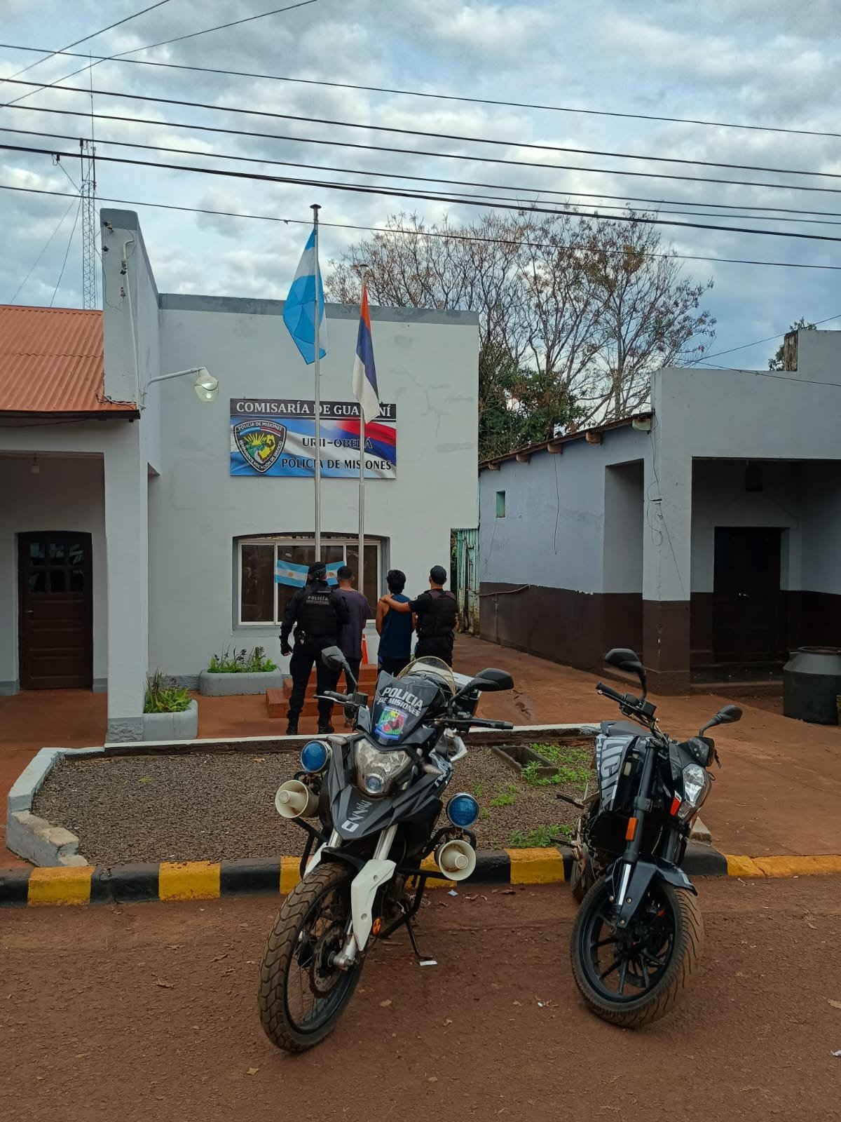 Violento ataque en Guaraní: detuvieron a dos jóvenes y demoraron a un adolescente por brutal golpiza a un hombre imagen-6