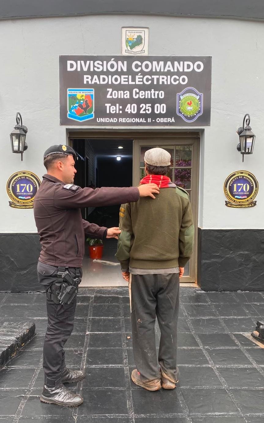 Dos operativos del Comando Centro terminaron con detenidos en Oberá: uno era buscado por abuso sexual 9 Dos operativos del Comando Centro terminaron con detenidos en Oberá: uno era buscado por abuso sexual imagen-8